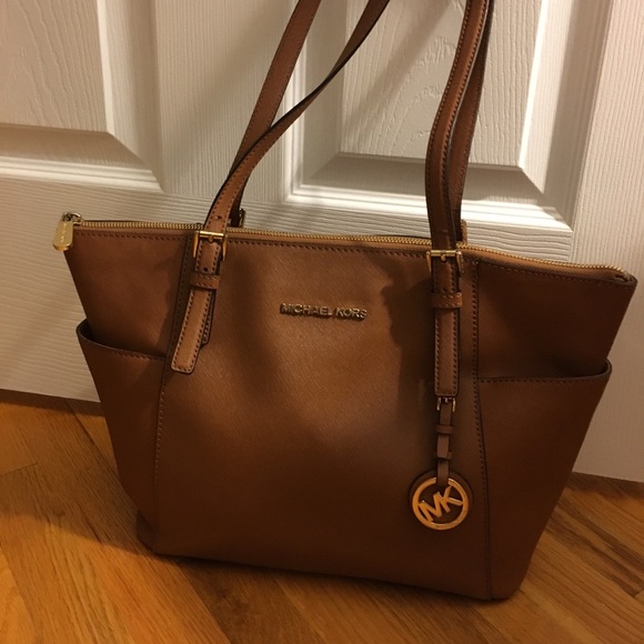 Michael Kors Handbags - Michael Kors Tote- Luggage color